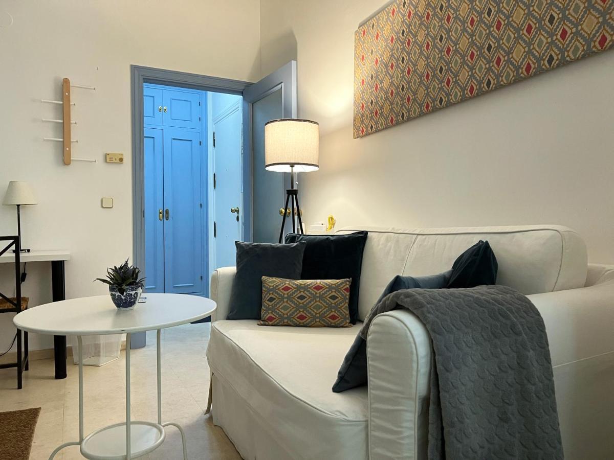 Estudio Suite San Vicente - Aloha Sevilla Buitenkant foto
